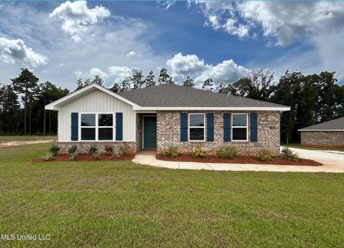 80 Monarch Dr, Lucedale, MS, 39452-5413 | Card Image