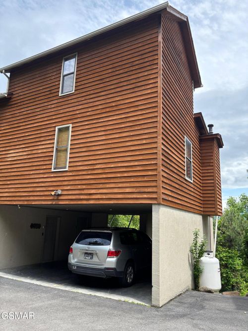 6-1226 Sky High Way, Gatlinburg, TN, 37738 | Card Image