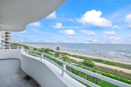 605-8911 Collins Ave, Surfside, FL, 33154-3535 | Card Image