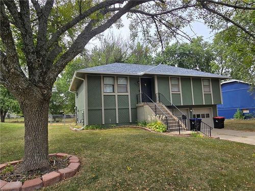 408 Creach Dr, Warrensburg, MO, 64093-1970 | Card Image