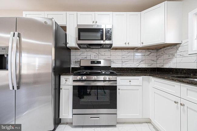 204 E Flower St, House other with 4 bedrooms, 4 bathrooms and null parking in LANDISVILLE NJ | Image 9