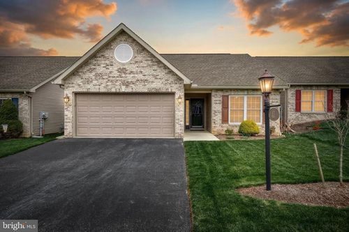 47 Keswick Dr, MECHANICSBURG, PA, 17050-7917 | Card Image