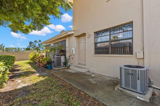 APT-130 - 2131 Ridge Rd S, Townhouse with 2 bedrooms, 3 bathrooms and null parking in LARGO FL | Image 29
