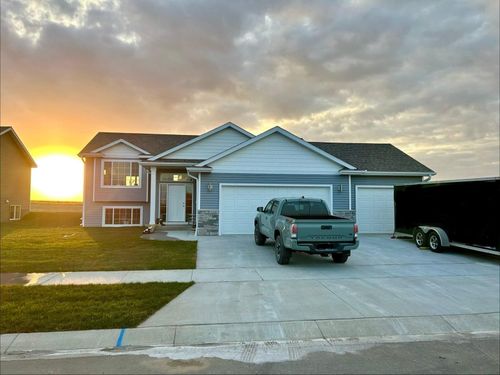 2201 6th Ave Ne, Kasson, MN, 55944 | Card Image