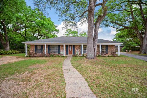 705 Oak Field Dr, Mobile, AL, 36609-5939 | Card Image