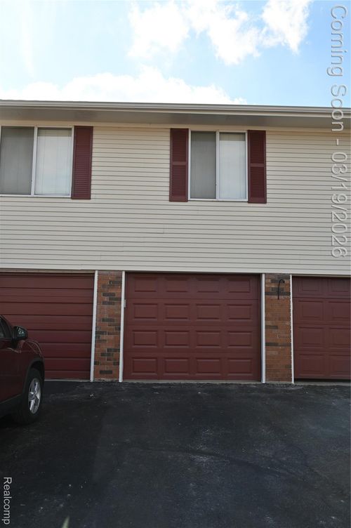 8-31056 Richert, Fraser, MI, 48026-2733 | Card Image