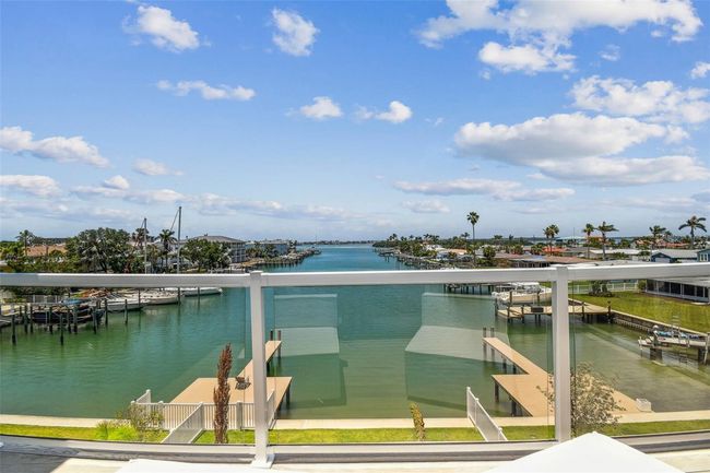 344 Capri Blvd, Townhouse with 5 bedrooms, 5 bathrooms and null parking in TREASURE ISLAND FL | Image 36