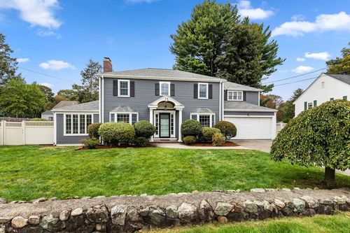 73 Grove St, Winchester, MA, 01890-3840 | Card Image
