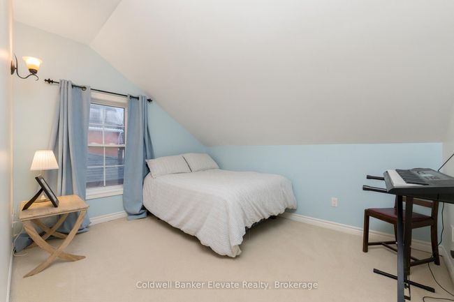 128 - 130 Main St S, Home with 4 bedrooms, 2 bathrooms and 6 parking in Halton Hills ON | Image 14