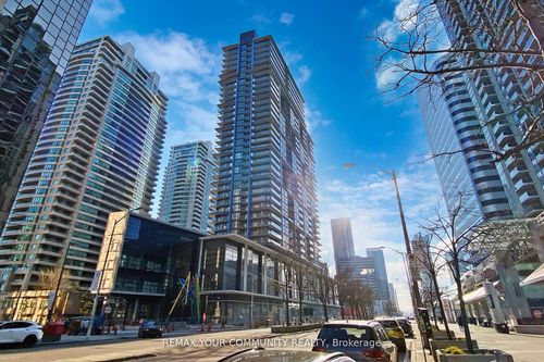 2117-4955 Yonge St, North York, ON, M2N0L8 | Card Image