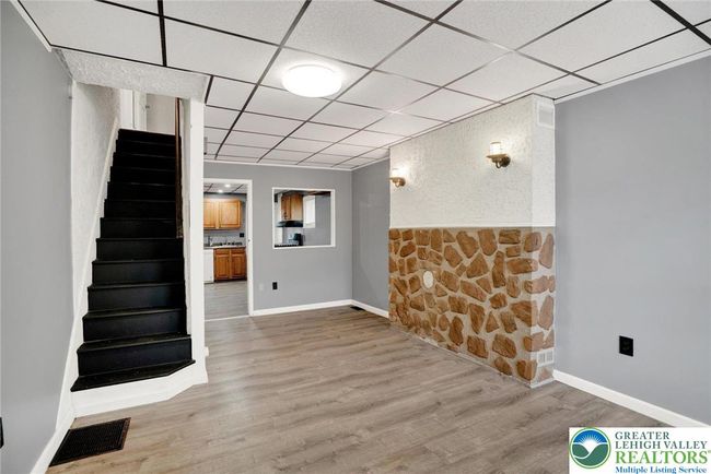 920 N Mohr St, Townhouse with 3 bedrooms, 1 bathrooms and null parking in Allentown PA | Image 5