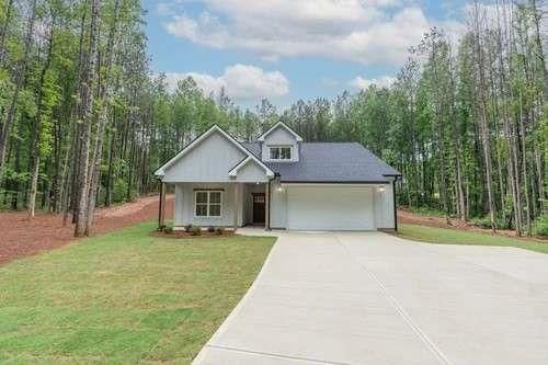 61 Hazel Lane, Bremen, GA, 30110 | Card Image