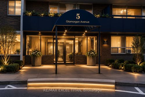 412-5 Glamorgan Ave, Scarborough, ON, M1P4P1 | Card Image