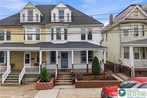 32 N 8th St, EASTON, PA, 18042-3410 | Card Image