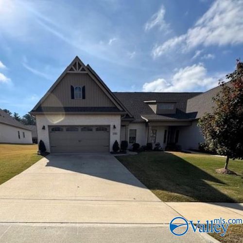 106 Harvester Dr, Madison, AL, 35757-5602 | Card Image