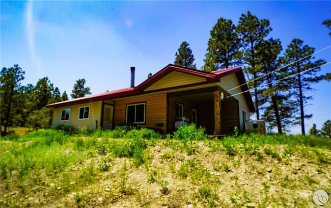 Front of house | Image 6