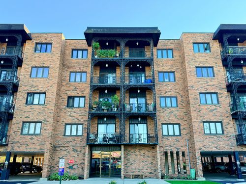 503-9355 Landings Ln, Des Plaines, IL, 60016-5256 | Card Image