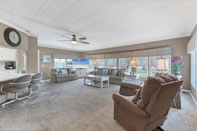 Living Room | Image 7