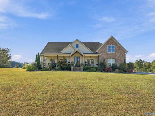 8530 Simpson Point Rd, Grant, AL, 35747-8680 | Card Image