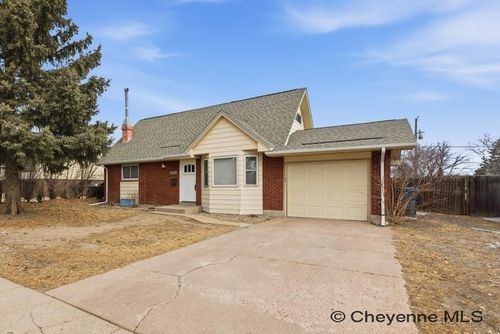 6819 Willshire Blvd, Cheyenne, WY, 82009-2754 | Card Image