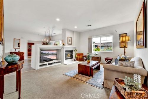 17784 Independence Ln, Fountain Valley, CA, 92708-4581 | Card Image