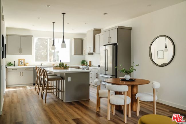 3851 Riley Ln, House other with 2 bedrooms, 3 bathrooms and 2 parking in Los Angeles CA | Image 4
