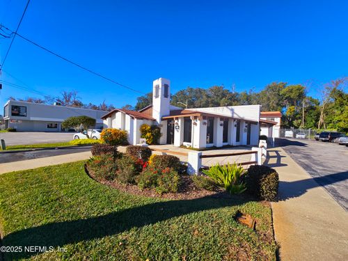 6711 Beach Blvd, JACKSONVILLE, FL, 32216-2818 | Card Image