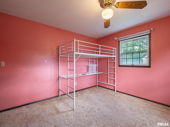 106 N 5 Th St, House other with 3 bedrooms, 2 bathrooms and null parking in Dunlap IL | Image 35