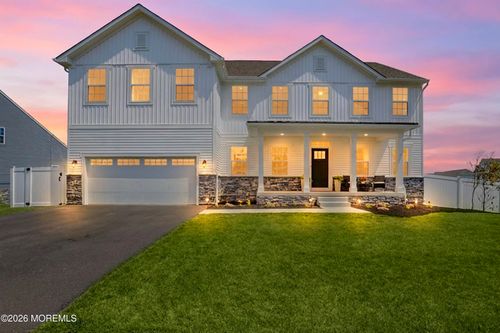 3 Annapolis St, Farmingdale, NJ, 07727-3998 | Card Image