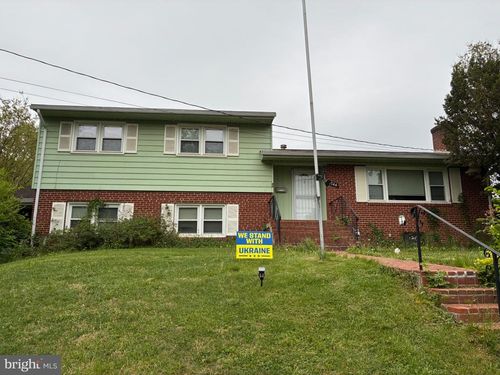 1744 Great Falls St, MCLEAN, VA, 22101-5458 | Card Image