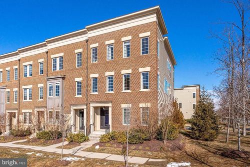 42257 Bliss Ter, BRAMBLETON, VA, 20148-1756 | Card Image