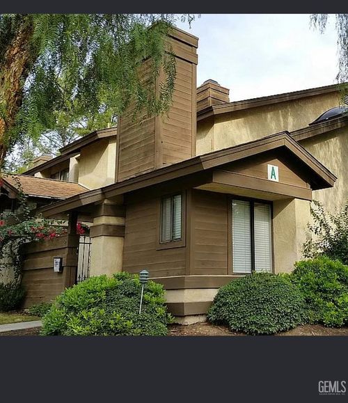 apt-5-3301 Columbus St, Bakersfield, CA, 93306-2770 | Card Image