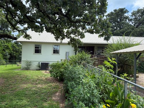 1014 Greenwood St, Winnsboro, TX, 75494-2142 | Card Image