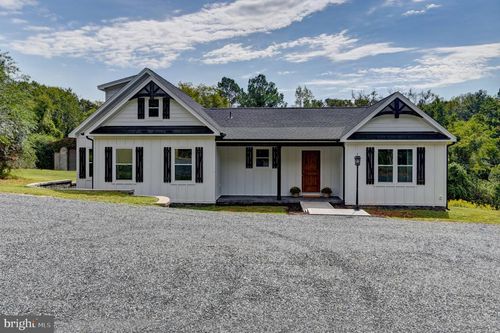 577 S Main St, Amherst, VA, 24521-2623 | Card Image