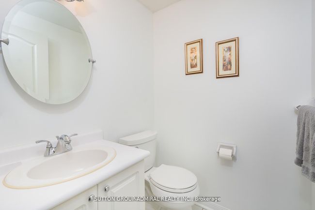 509 - 2504 Rutherford Rd, Condo with 2 bedrooms, 2 bathrooms and 1 parking in Concord ON | Image 11