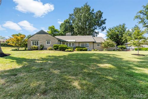 2416 Terrie Hill Rd, Cape Girardeau, MO, 63701-4425 | Card Image