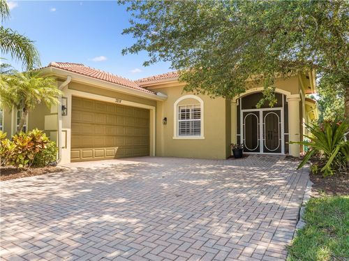 3218 Sussex Way, Vero Beach, FL, 32966-6473 | Card Image