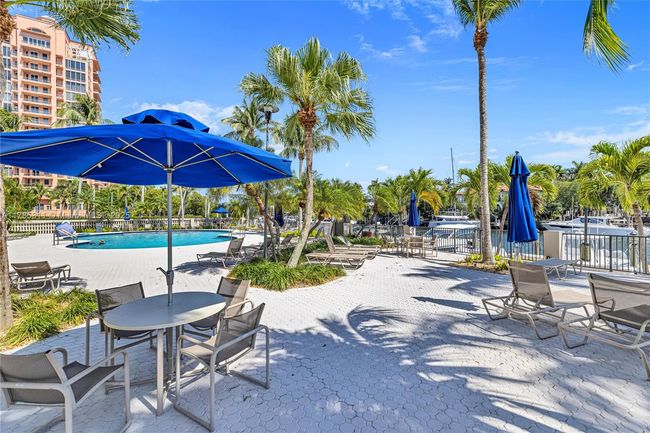 APT-624 - 90 Edgewater Dr, Condo with 2 bedrooms, 3 bathrooms and null parking in Coral Gables FL | Image 41