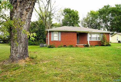 611 Greenville Pike, House other with 3 bedrooms, 1 bathrooms and null parking in Hazel Green AL | Image 3