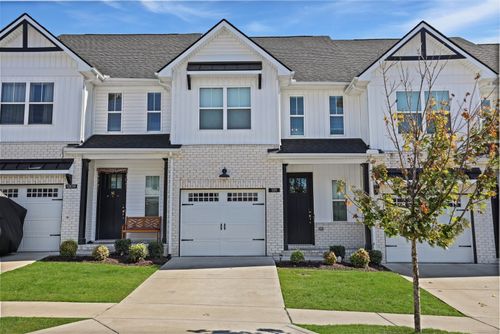 1321 Halter Park Dr, Gallatin, TN, 37066-2317 | Card Image
