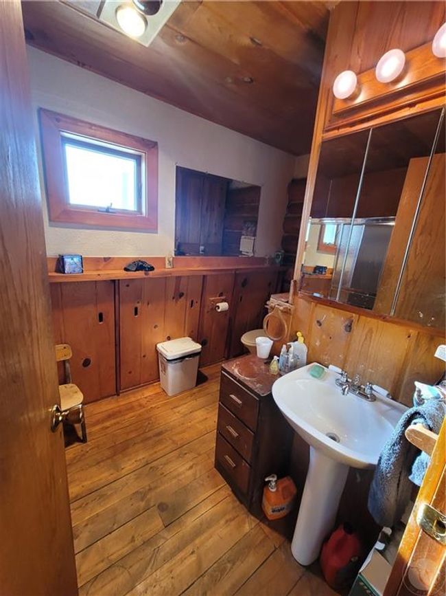 221 1st St East Grass Range, House other with 1 bedrooms, 1 bathrooms and null parking in Other-See Remarks MT | Image 6
