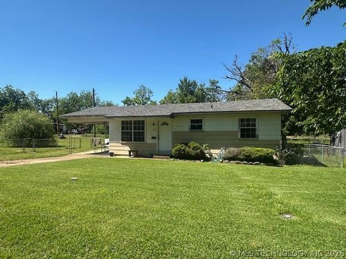710 W Texas Street, Hugo, OK, 74743 | Card Image