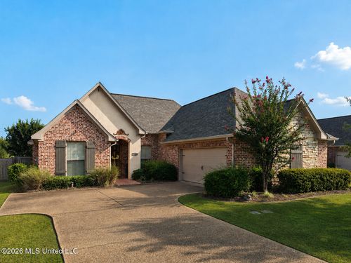 144 Amethyst Dr, Brandon, MS, 39047-6385 | Card Image