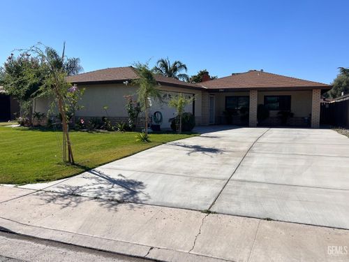 541 Francis St, Bakersfield, CA, 93308-2351 | Card Image