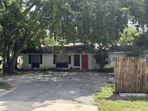1001 61st St, GAINESVILLE, FL, 32607-3616 | Card Image