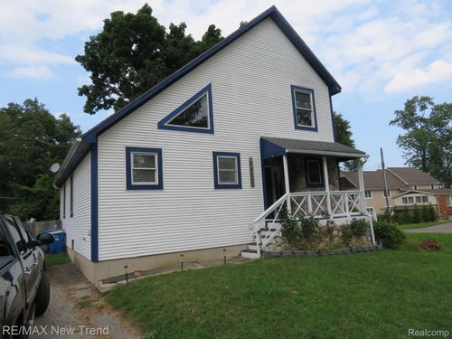 5410 Fleet Ave, Waterford, MI, 48327-3027 | Card Image