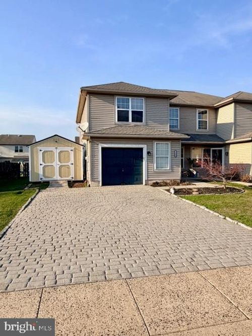 1155 School House Ln, QUAKERTOWN, PA, 18951-2453 | Card Image