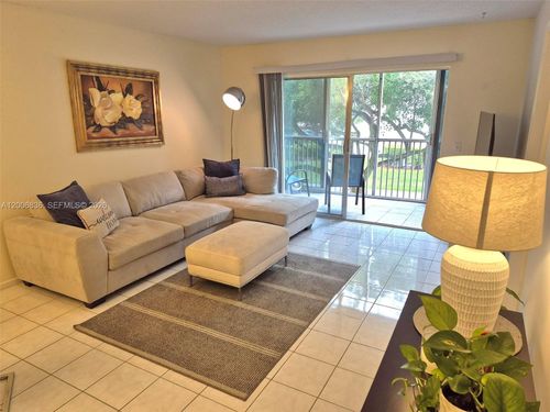209r-12501 Sw 14th St, Pembroke Pines, FL, 33027-4078 | Card Image