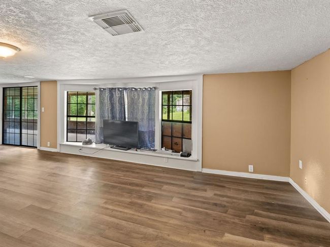 19995 Fm 92 S, House other with 4 bedrooms, 2 bathrooms and null parking in Fred TX | Image 9