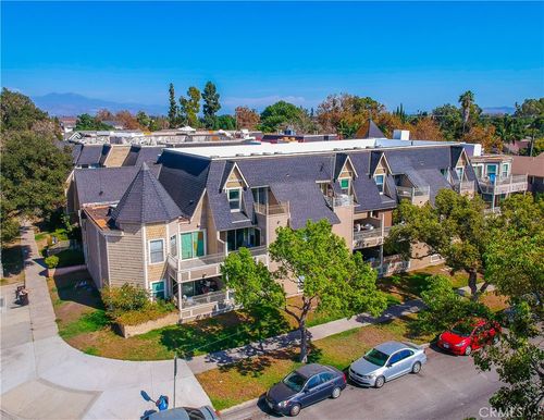 300q-300 E Chestnut Ave, Santa Ana, CA, 92701-5901 | Card Image
